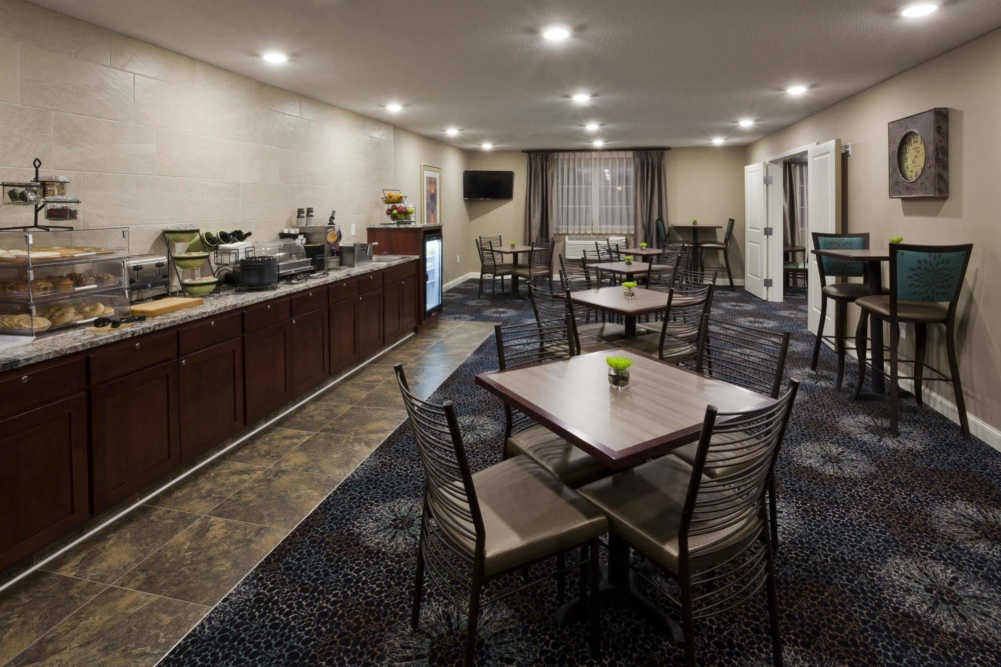 Grandstay Hotel & Suites - Glenwood Extérieur photo